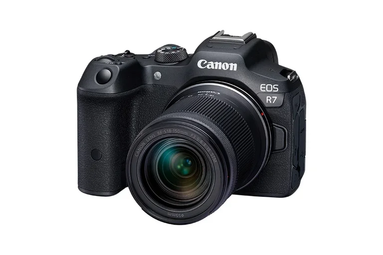 Canon EOS R7 APS-C画幅生态打鸟速度旗舰